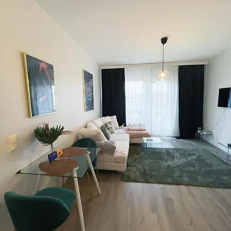 Cosy Tropical Velvet דירה הלסינקי